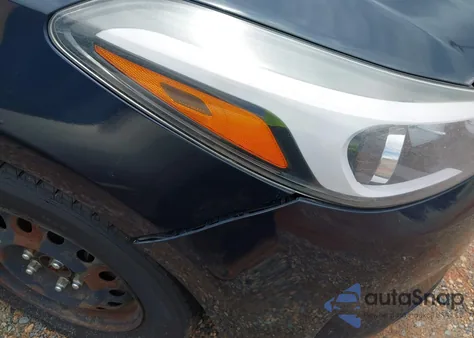 2018 Kia Forte Lx из США, поврежденный, VIN KNAFK5A82J5773138